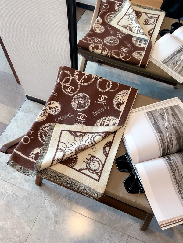 ブランドマフラー角部分ディテール